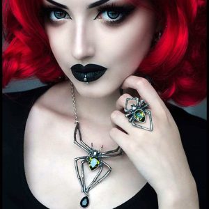 ALCHEMY GOTHIC Bague ‘Emerald Venom’ guranteed de qualité 9