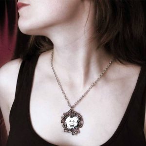 se précipiter pour acheter ALCHEMY GOTHIC Pendentif ‘M’era Luna’ 12