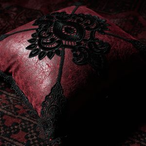 PUNK RAVE Taie D’Oreiller Décorative ‘Gothic Cozy’ Rouge livraison la plus rapide 16